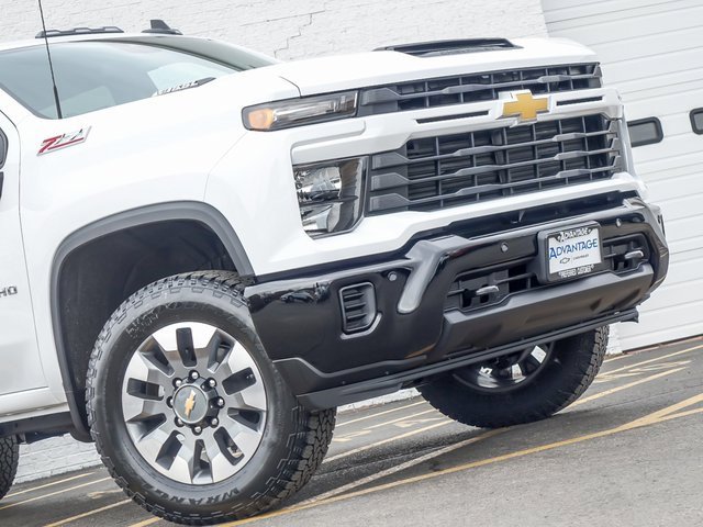 2026 CHEVROLET SILVERADO HD - Image 3