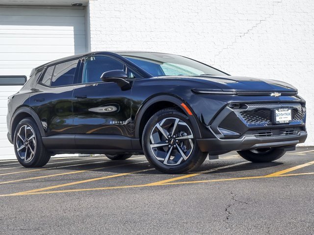2026 Chevrolet Equinox EV 1LT photo 2