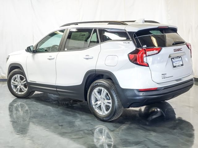 2023 GMC Terrain SLE - Photo 9