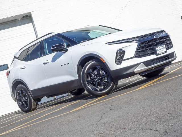 2026 CHEVROLET BLAZER - Image 3