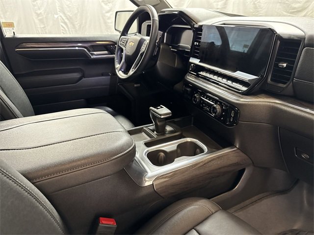 2024 CHEVROLET SILVERADO - Image 29