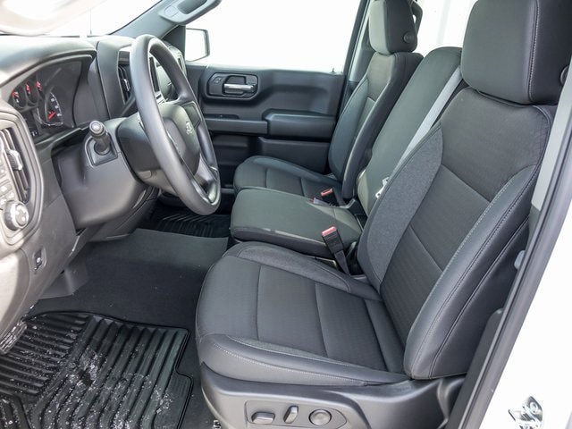 2026 CHEVROLET SILVERADO - Image 13