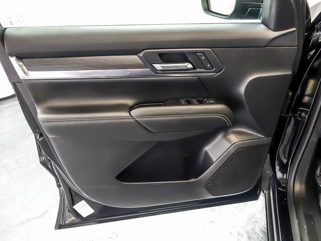 2025 GMC TERRAIN - Image 25