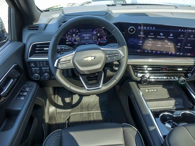 2026 Chevrolet Suburban Premier - Photo 22
