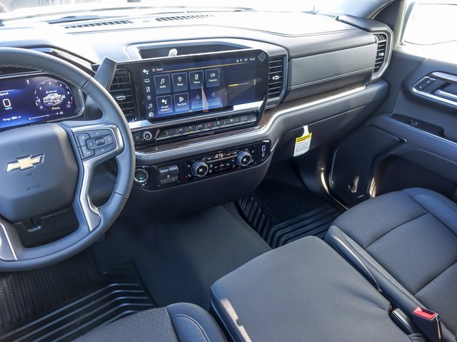 2026 CHEVROLET SILVERADO - Image 16