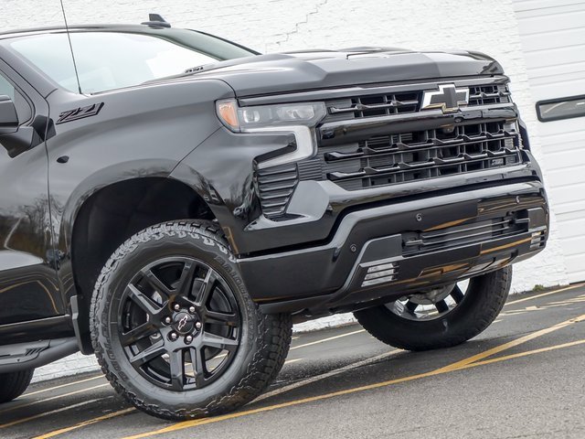 2026 CHEVROLET SILVERADO - Image 3