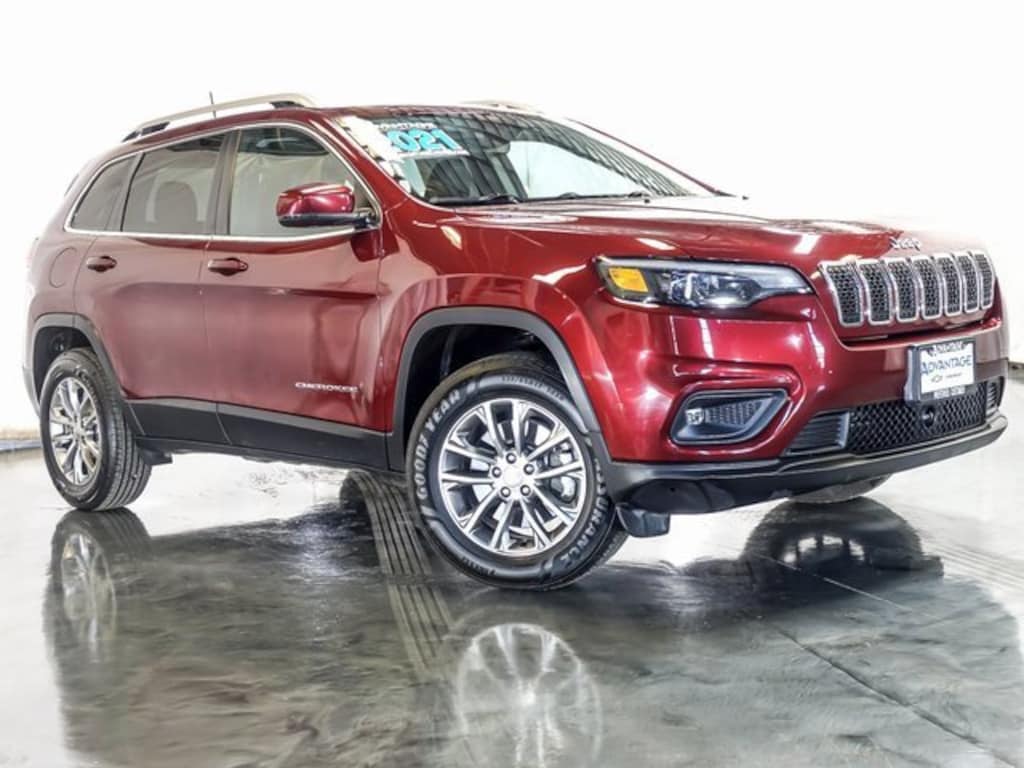 Used 2021 Jeep Cherokee Latitude Plus 4x4 SUV