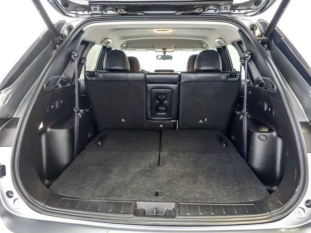2024 Mitsubishi Outlander SE - Photo 31