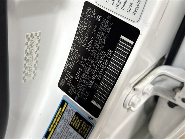 2015 KIA CADENZA - Image 30