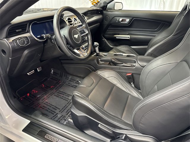 2021 FORD MUSTANG - Image 11