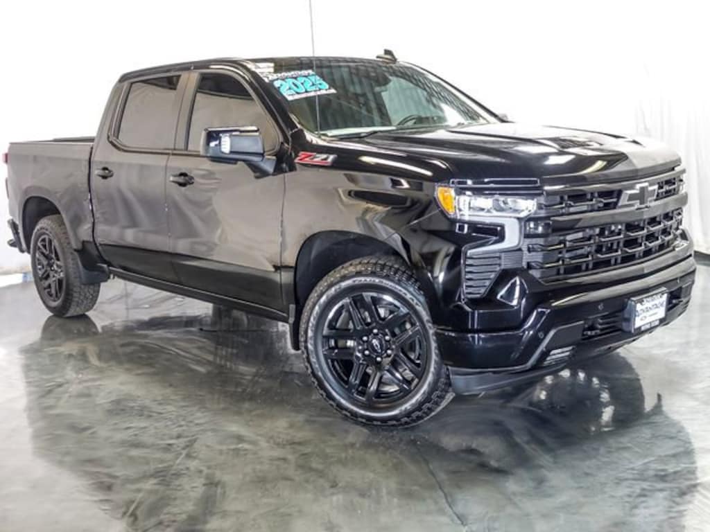 Used 2025 Chevrolet Silverado 1500 RST Truck