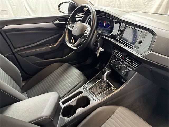2024 VOLKSWAGEN JETTA - Image 25