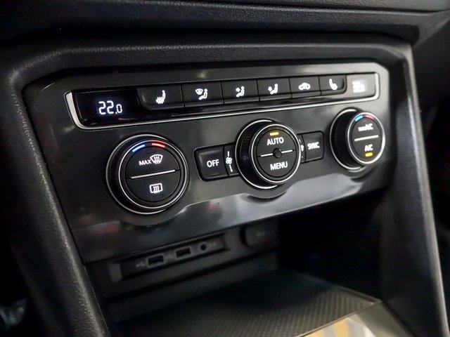 2019 VOLKSWAGEN TIGUAN - Image 24