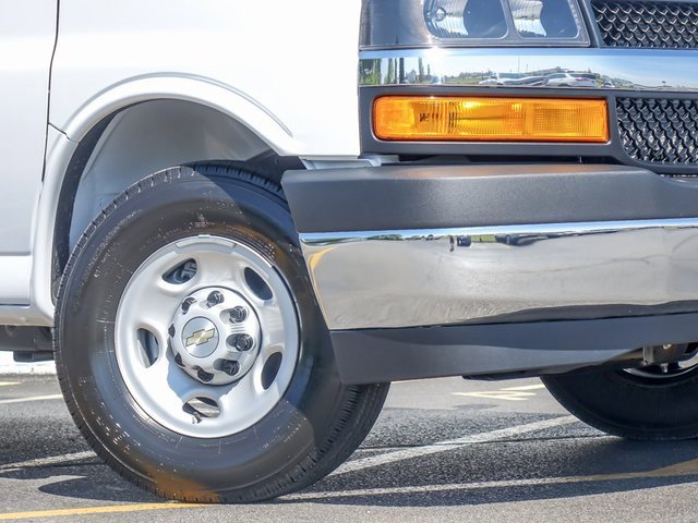 2025 Chevrolet Express Cargo 2500 Van photo 3