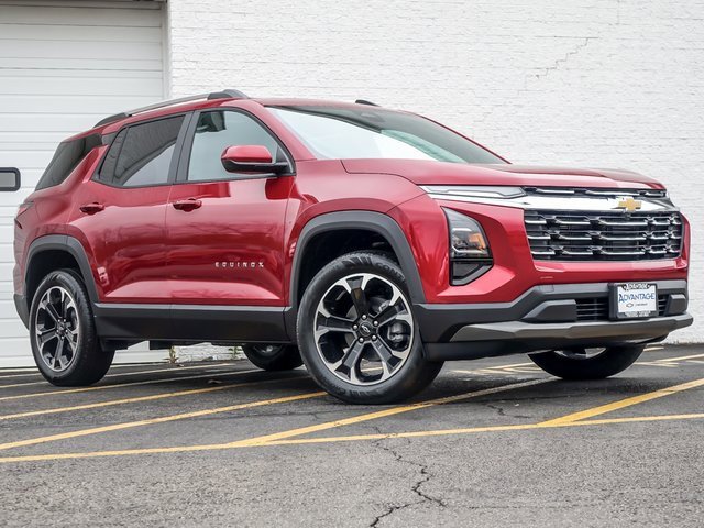 2026 Chevrolet Equinox LT photo 2