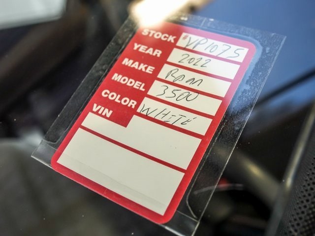 2022 RAM 3500 - Image 32