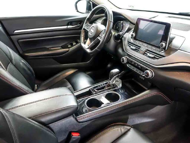 2024 Nissan Altima SR - Photo 29