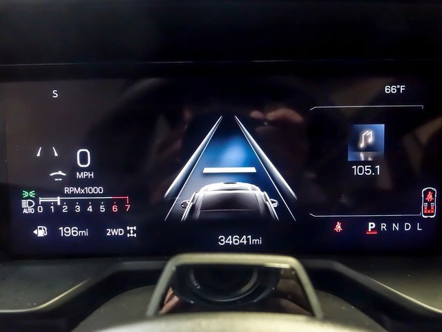 2024 GMC ACADIA - Image 21