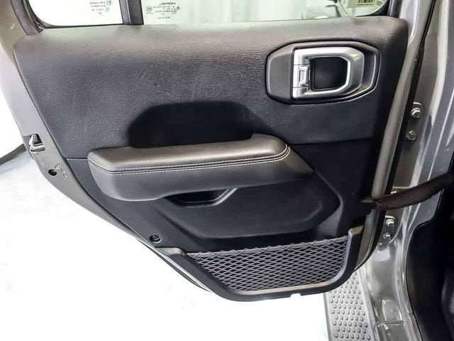2019 Jeep Wrangler Unlimited Sahara - Photo 27