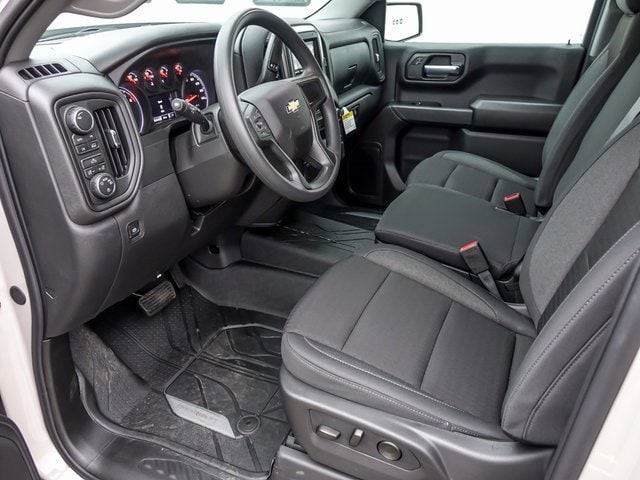 2026 CHEVROLET SILVERADO - Image 11