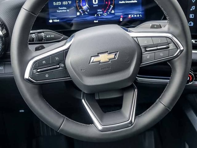 2027 Chevrolet Equinox LT - Photo 19