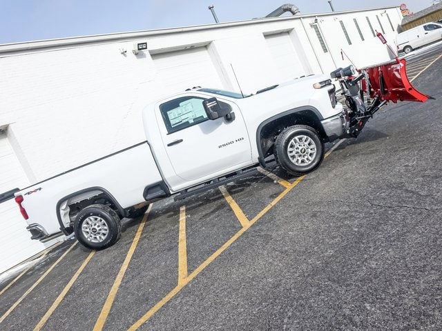 2025 CHEVROLET SILVERADO HD - Image 4