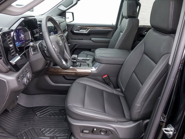2026 CHEVROLET SILVERADO - Image 13