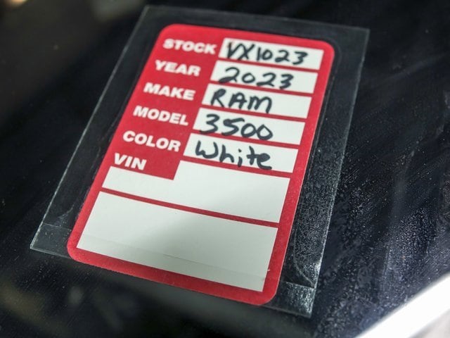 2023 RAM 3500 - Image 31