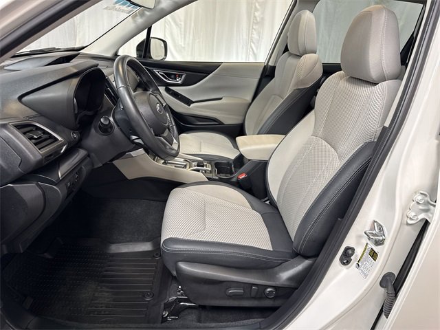 2023 SUBARU FORESTER - Image 10