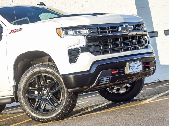 2026 CHEVROLET SILVERADO - Image 3