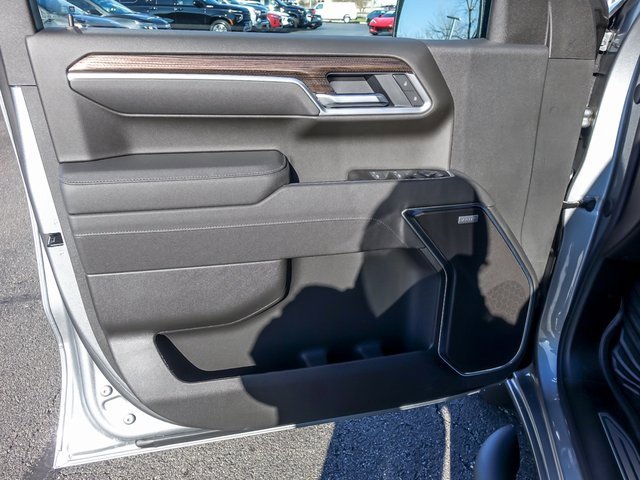 2026 CHEVROLET SILVERADO - Image 14