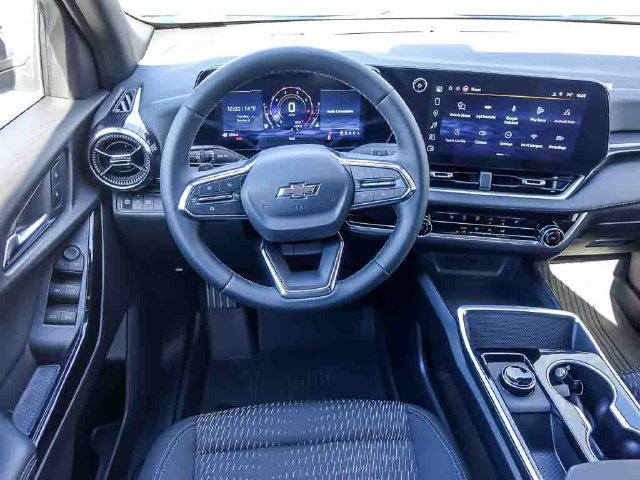 2027 Chevrolet Equinox LT - Photo 16