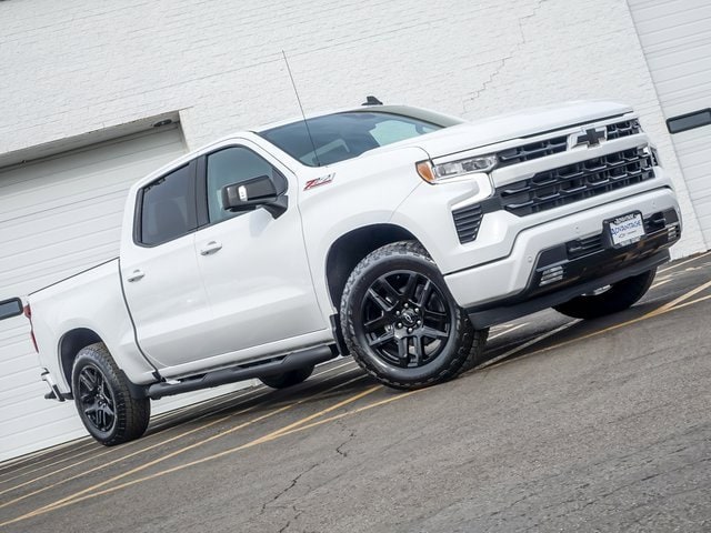 2026 CHEVROLET SILVERADO - Image 2