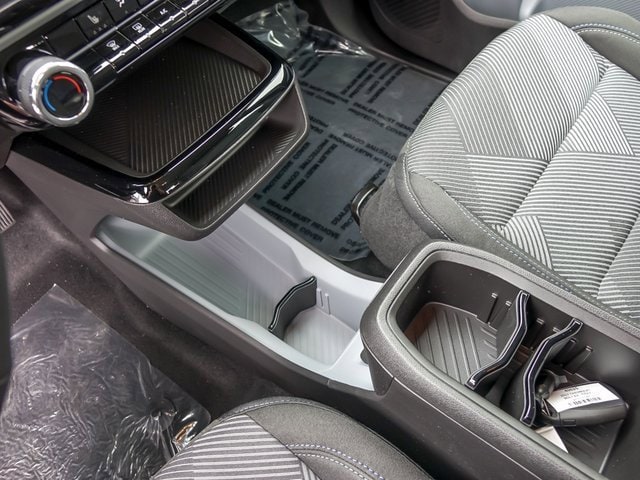 2027 CHEVROLET BOLT - Image 23