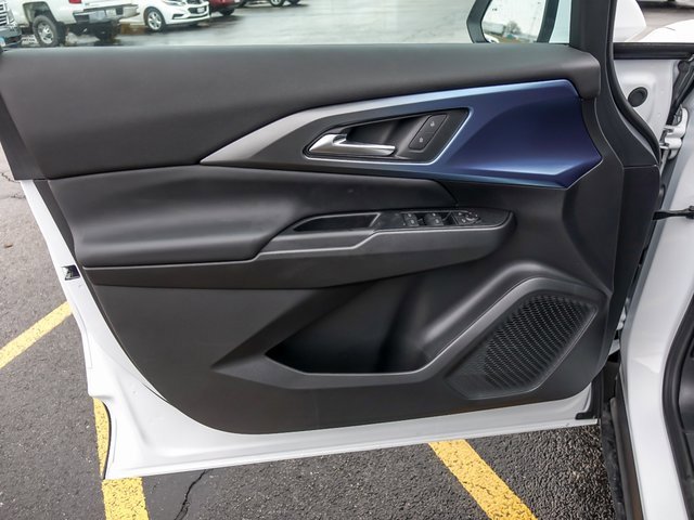 2026 CHEVROLET EQUINOX - Image 12