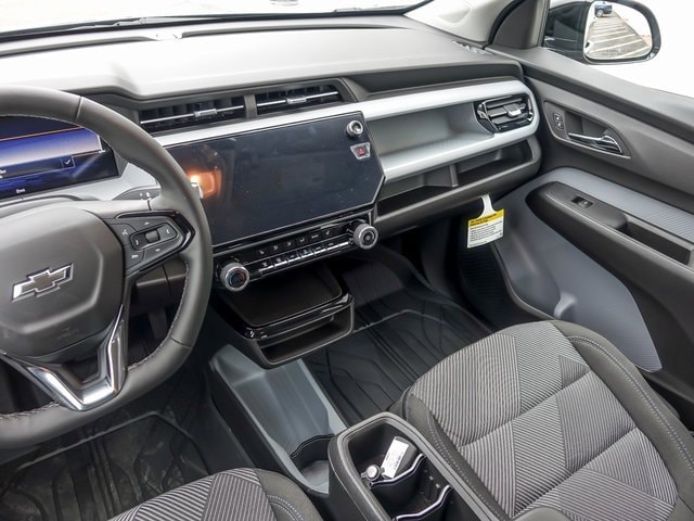 2027 CHEVROLET BOLT - Image 17