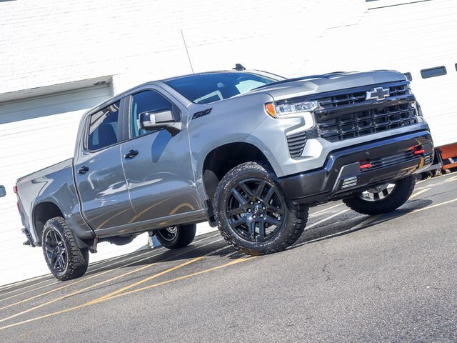 2026 Chevrolet Silverado 1500 LT Trail Boss photo 2