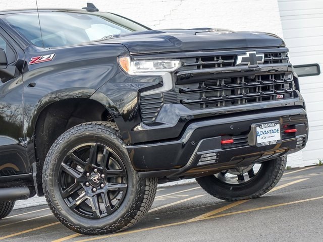 2026 CHEVROLET SILVERADO - Image 3