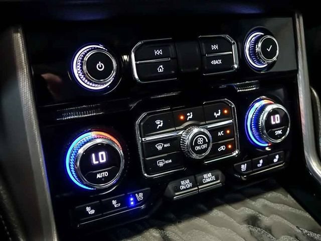 2022 GMC Yukon Denali - Photo 29