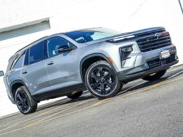 New 2027 Chevrolet Traverse LT SUV