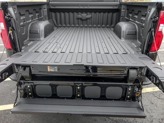 2026 CHEVROLET SILVERADO - Image 9