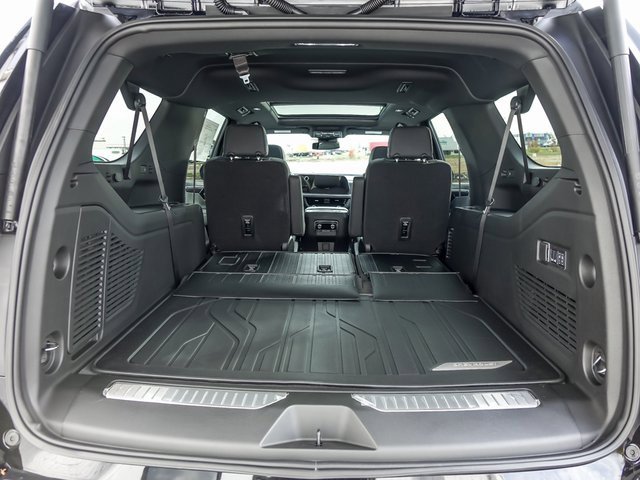 2026 CHEVROLET SUBURBAN - Image 9