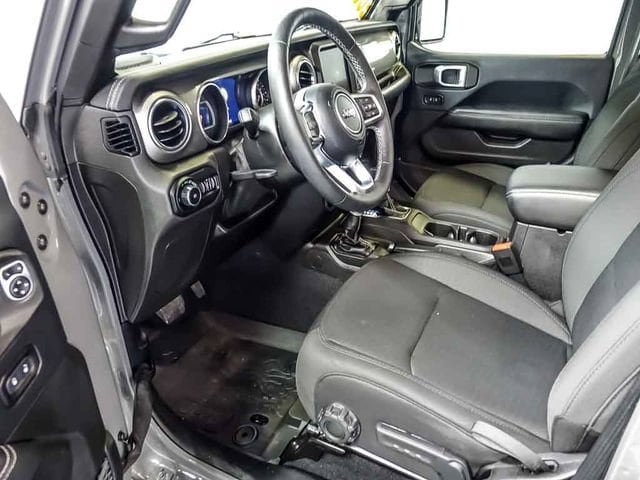 2019 Jeep Wrangler Unlimited Sahara - Photo 13