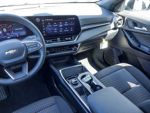 2026 Chevrolet Equinox LT - Photo 17