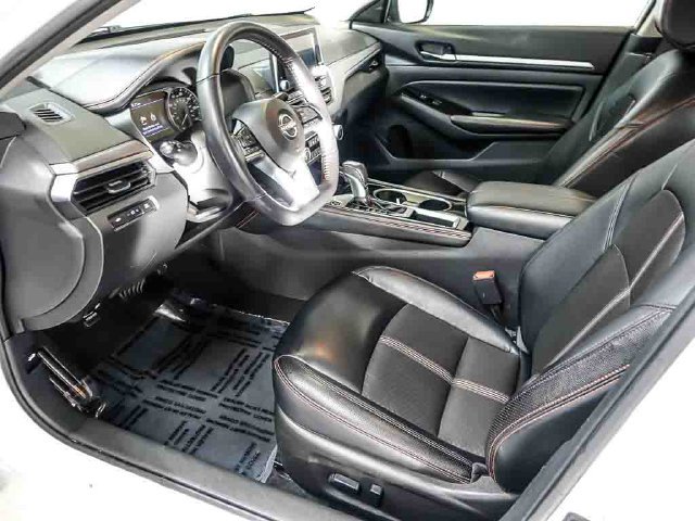 2024 Nissan Altima SR - Photo 13