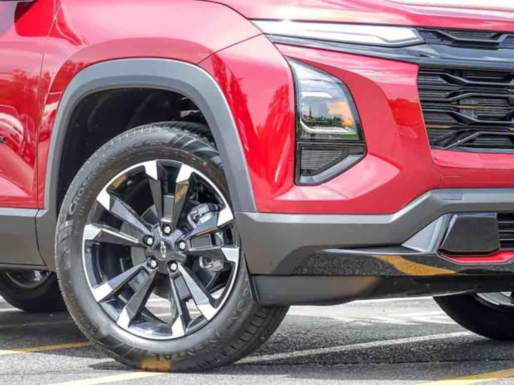 New 2027 Chevrolet Equinox FWD RS SUV
