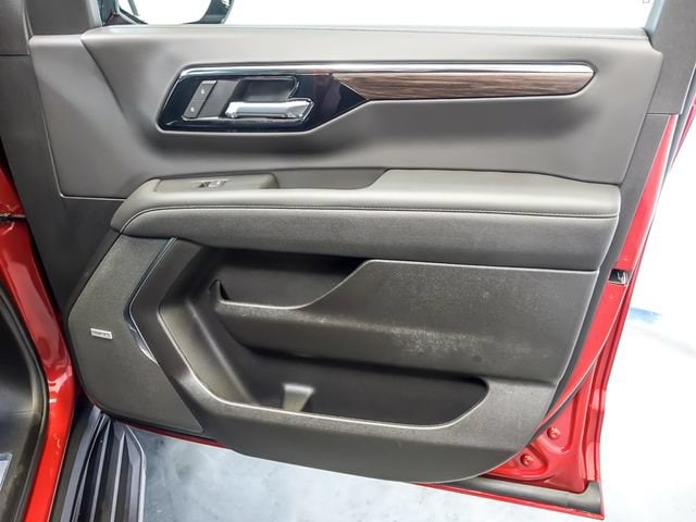 2026 Chevrolet Tahoe Premier - Photo 38