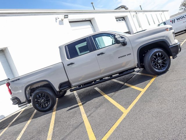 2026 Chevrolet Silverado 2500HD Custom photo 4