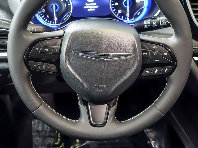 2025 CHRYSLER PACIFICA - Image 20