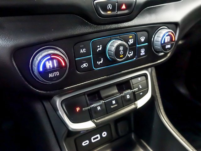 2022 GMC TERRAIN - Image 23